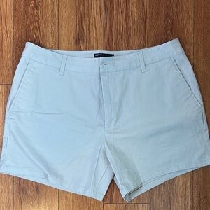 Men’s ASOS Light Gray Chino Shorts